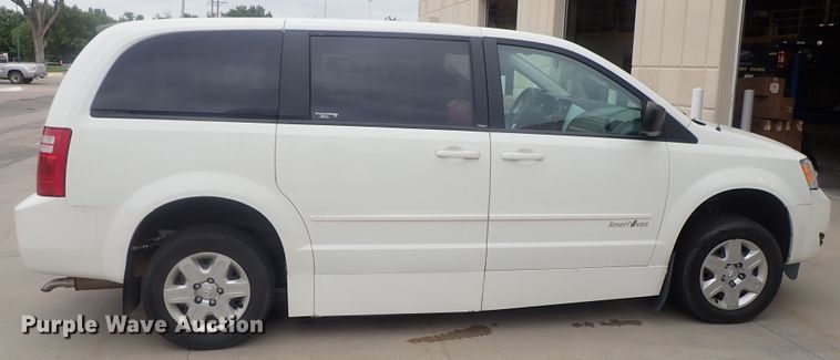 image for item GV9579 2010 Dodge Grand Caravan  Amerivan handicap accessible van