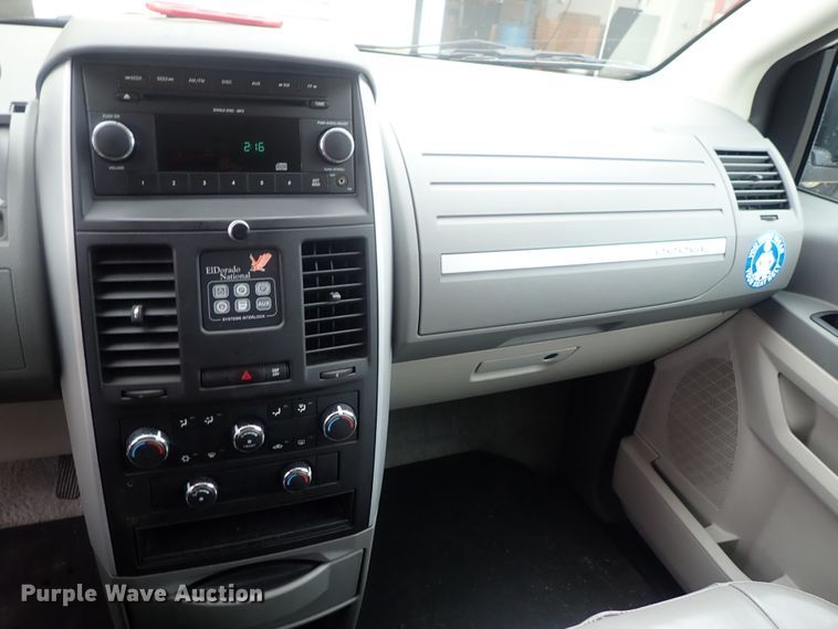 image for item GV9579 2010 Dodge Grand Caravan  Amerivan handicap accessible van