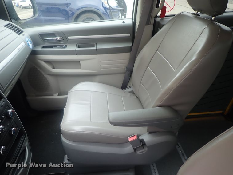 image for item GV9579 2010 Dodge Grand Caravan  Amerivan handicap accessible van