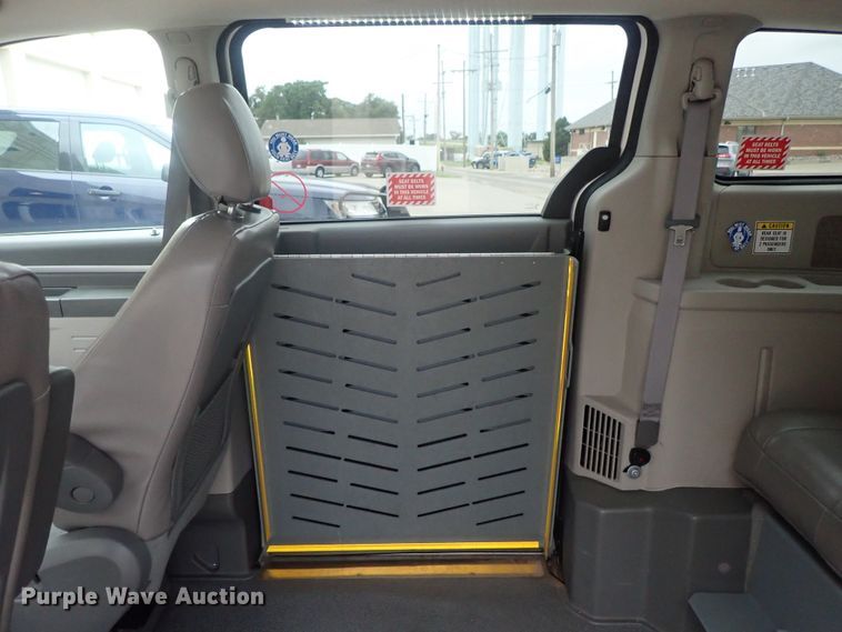 image for item GV9579 2010 Dodge Grand Caravan  Amerivan handicap accessible van