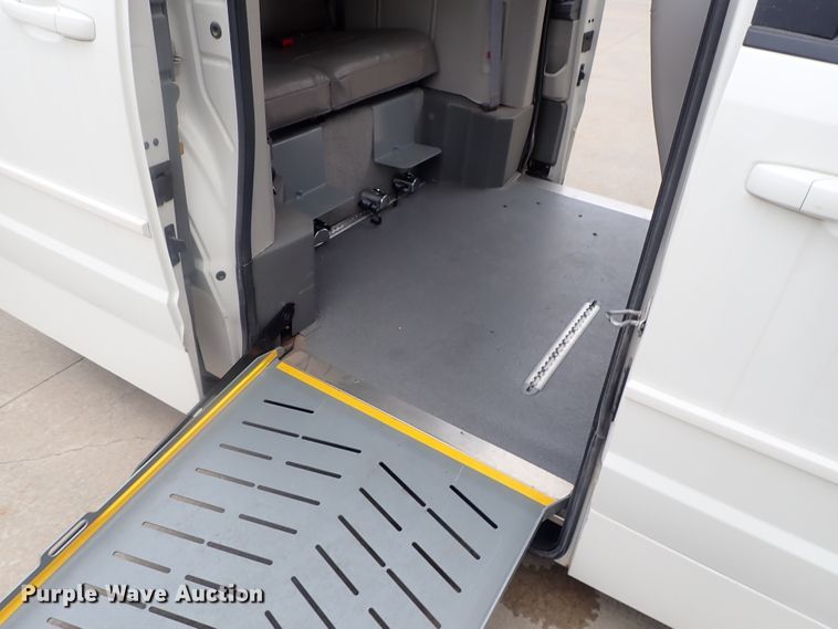 image for item GV9579 2010 Dodge Grand Caravan  Amerivan handicap accessible van