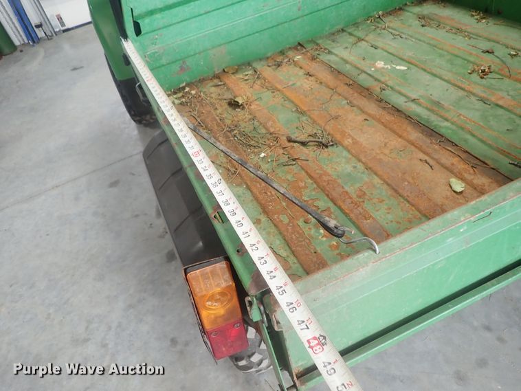 image for item GV9601 2004 John Deere Gator HPX  utility vehicle