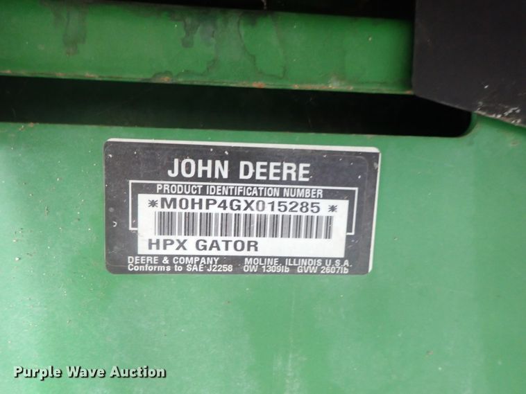 image for item GV9601 2004 John Deere Gator HPX  utility vehicle