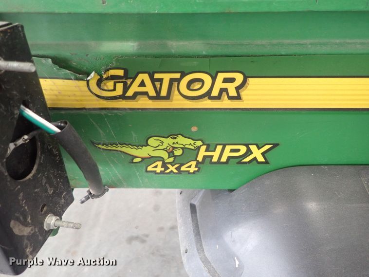 image for item GV9601 2004 John Deere Gator HPX  utility vehicle