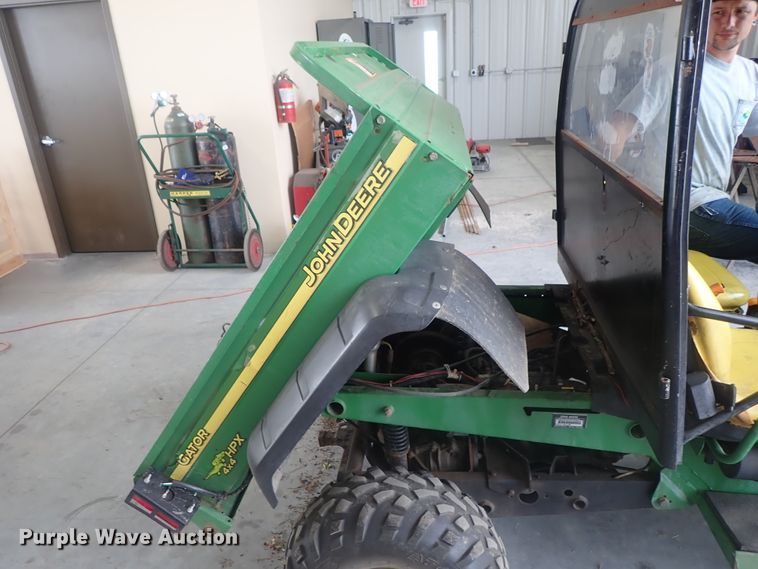 image for item GV9601 2004 John Deere Gator HPX  utility vehicle