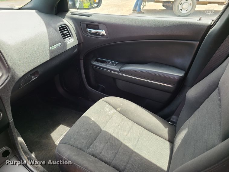 image for item GX9298 2014 Dodge Charger Police