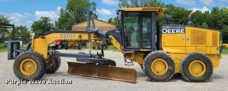 image for item GX9304 2012 John Deere 770G  motor grader