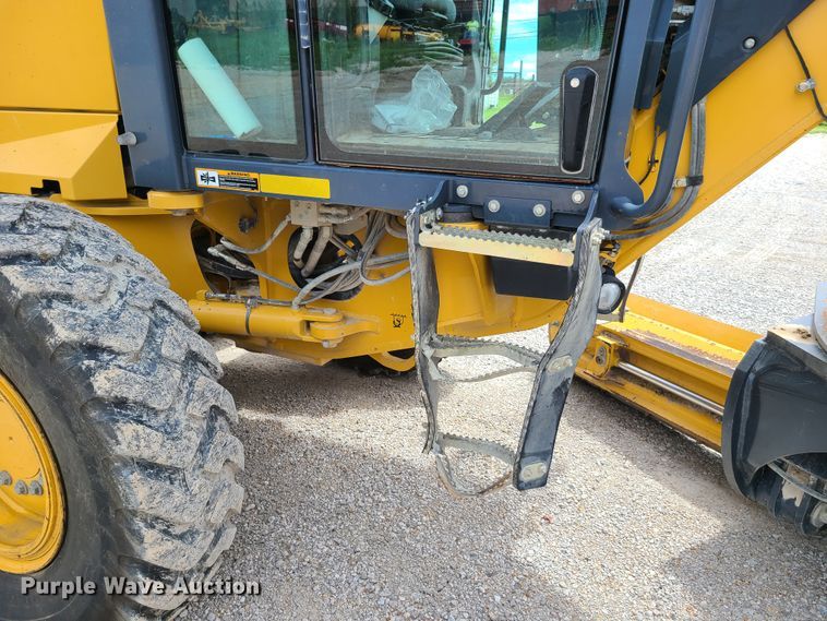 image for item GX9304 2012 John Deere 770G  motor grader