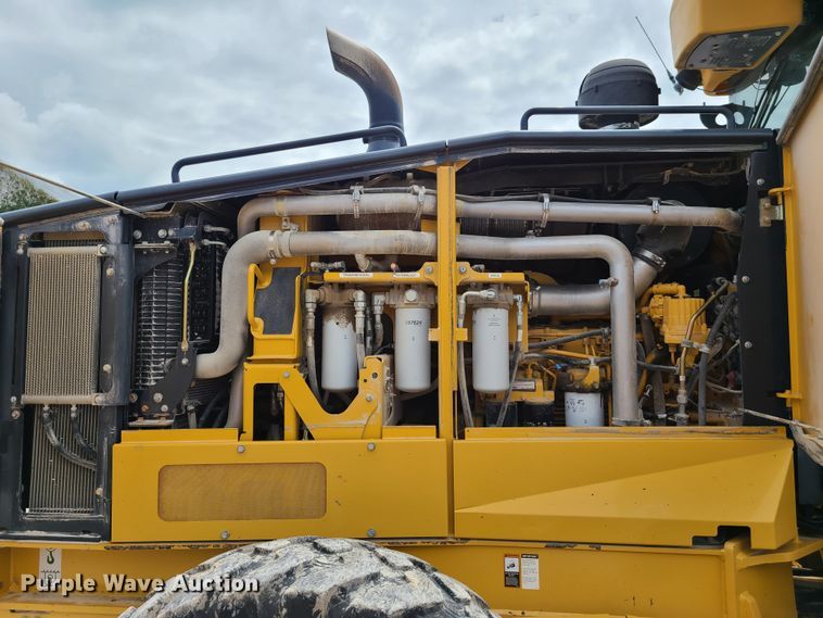 image for item GX9304 2012 John Deere 770G  motor grader