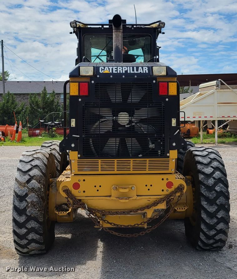 image for item GX9305 2011 Caterpillar 140M  motor grader