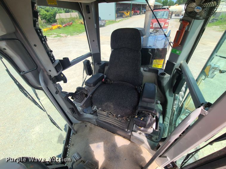 image for item GX9305 2011 Caterpillar 140M  motor grader