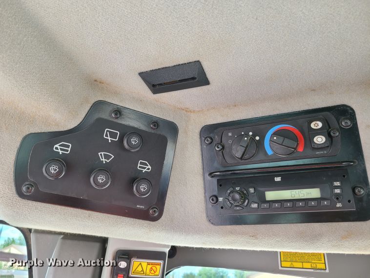 image for item GX9305 2011 Caterpillar 140M  motor grader