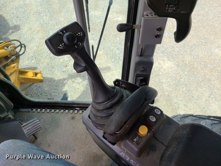 image for item GX9305 2011 Caterpillar 140M  motor grader