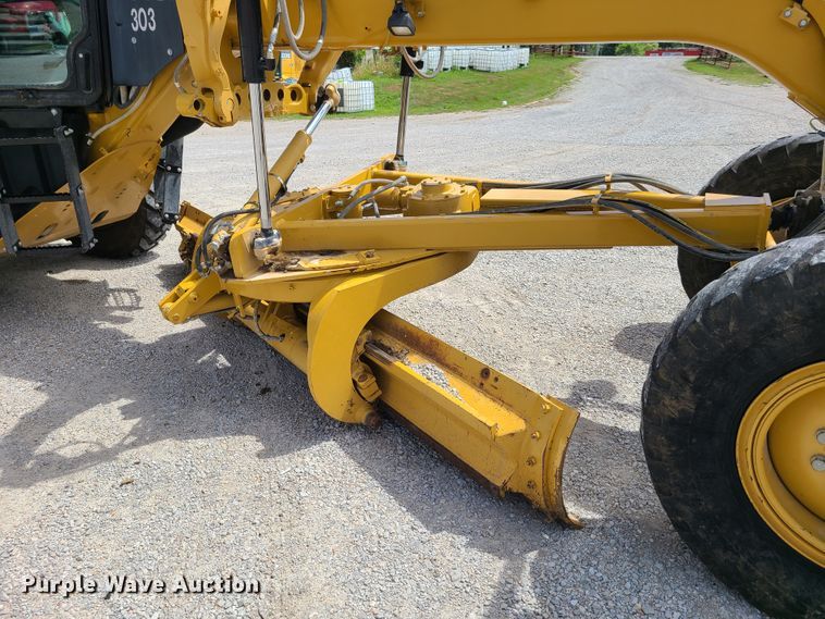 image for item GX9305 2011 Caterpillar 140M  motor grader