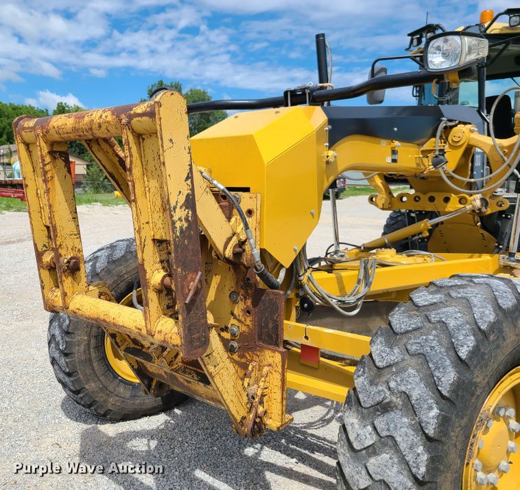 image for item GX9305 2011 Caterpillar 140M  motor grader