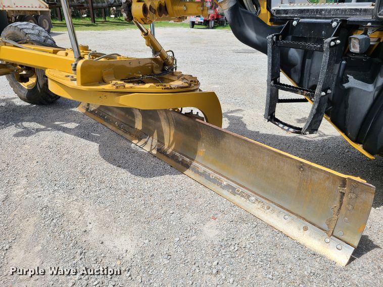 image for item GX9305 2011 Caterpillar 140M  motor grader