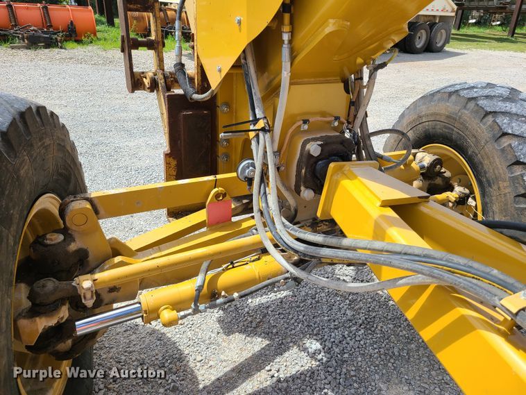 image for item GX9305 2011 Caterpillar 140M  motor grader