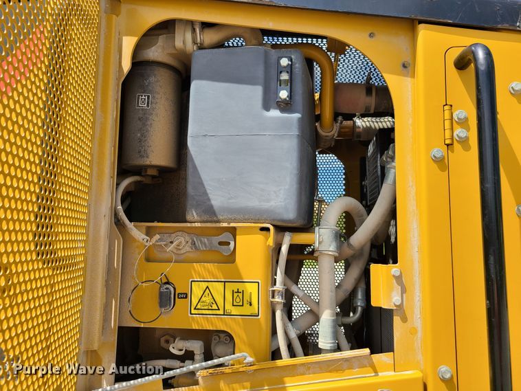 image for item GX9305 2011 Caterpillar 140M  motor grader