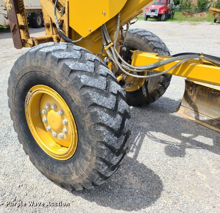 image for item GX9305 2011 Caterpillar 140M  motor grader
