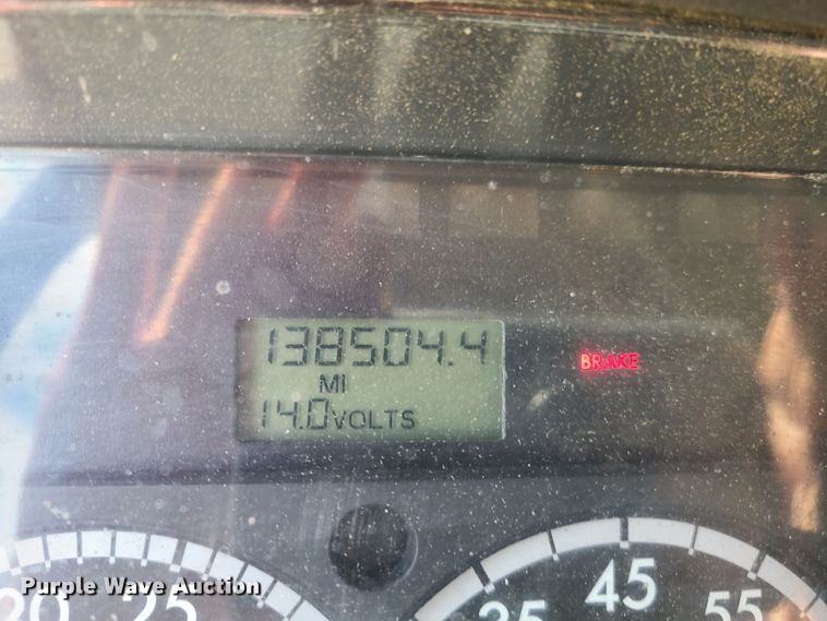 image for item GX9306 2005 Freightliner Business Class M2  dump truck