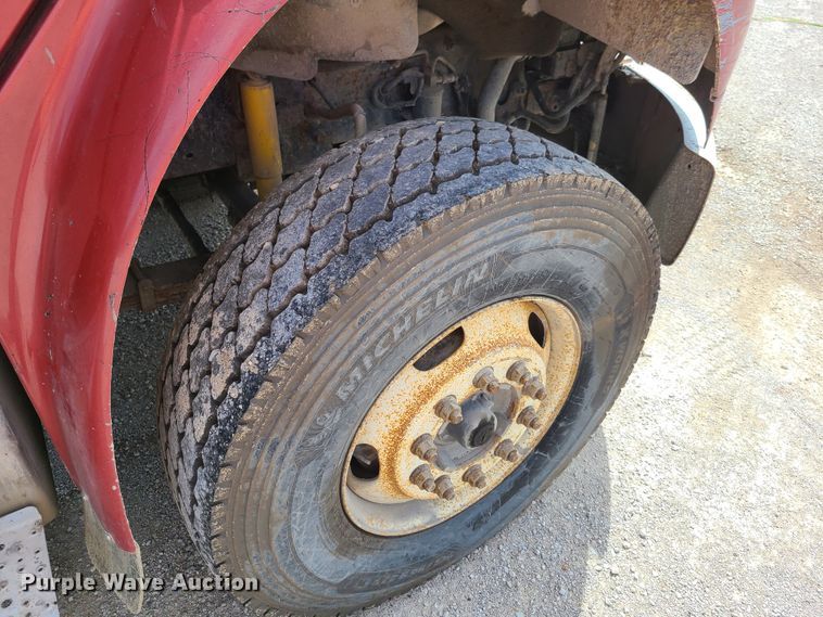 image for item GX9306 2005 Freightliner Business Class M2  dump truck