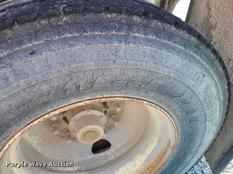 image for item GX9308 2004 Ranch bottom dump trailer