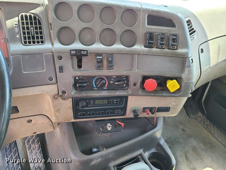 image for item GX9309 2001 Sterling A-Line  semi truck