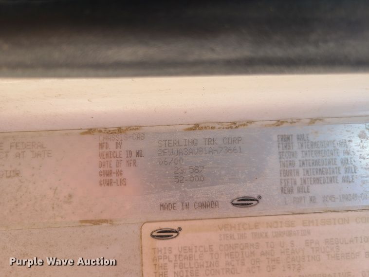 image for item GX9309 2001 Sterling A-Line  semi truck