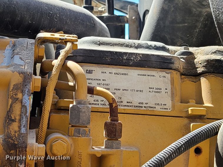 image for item GX9309 2001 Sterling A-Line  semi truck