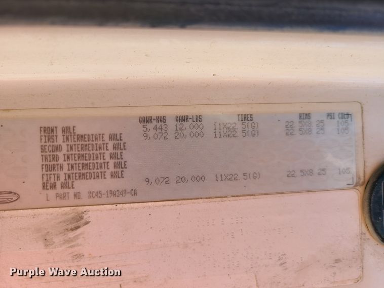 image for item GX9312 1999 Sterling A-Line  semi truck