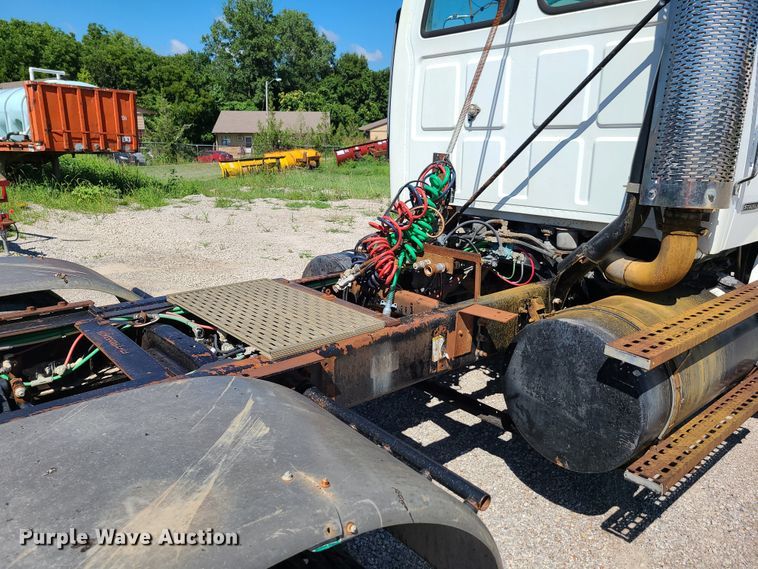 image for item GX9312 1999 Sterling A-Line  semi truck