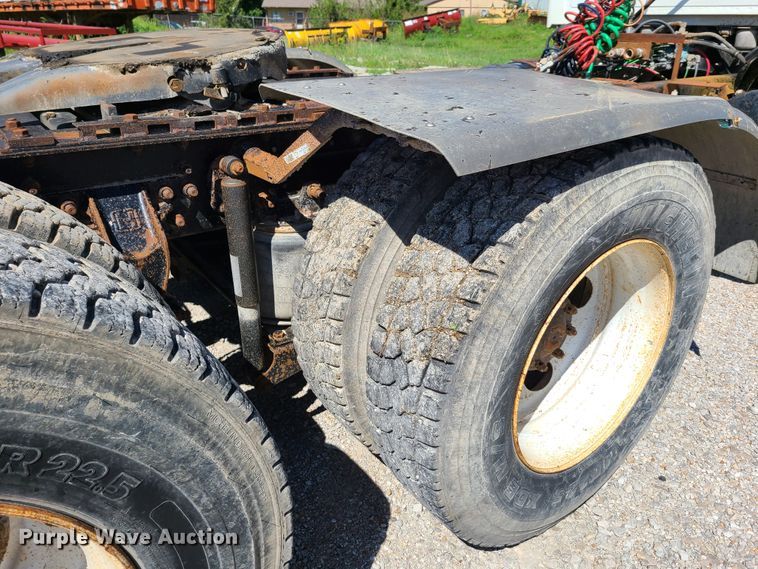 image for item GX9312 1999 Sterling A-Line  semi truck