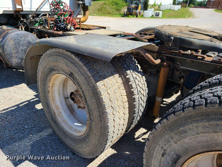 image for item GX9312 1999 Sterling A-Line  semi truck