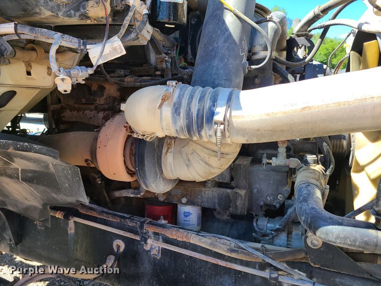 image for item GX9312 1999 Sterling A-Line  semi truck