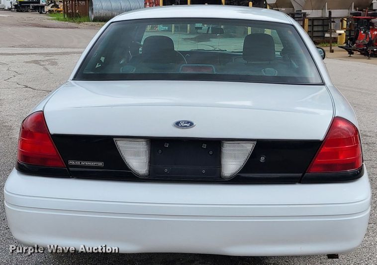 image for item GX9315 2007 Ford Crown Victoria Police Interceptor