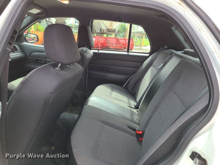 image for item GX9315 2007 Ford Crown Victoria Police Interceptor