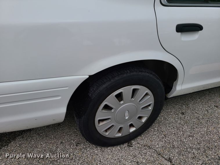 image for item GX9315 2007 Ford Crown Victoria Police Interceptor