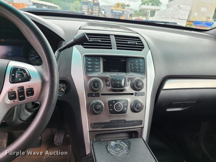 image for item GX9316 2015 Ford Explorer Police Interceptor  SUV