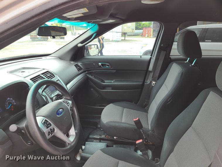 image for item GX9317 2013 Ford Explorer Police Interceptor  SUV