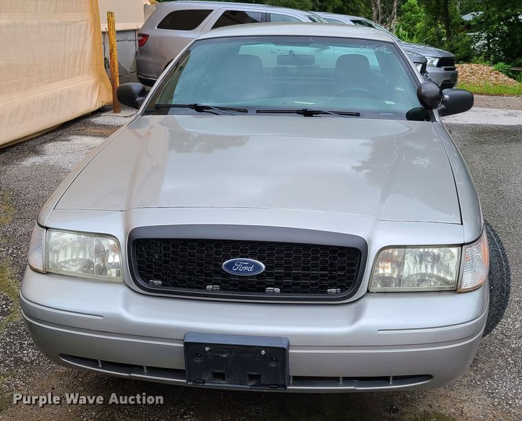image for item GX9318 2008 Ford Crown Victoria Police Interceptor