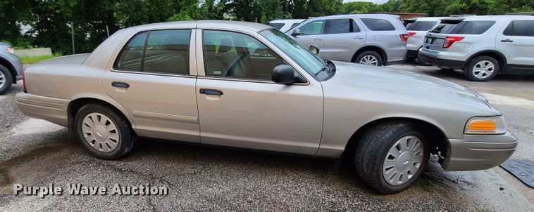 image for item GX9318 2008 Ford Crown Victoria Police Interceptor