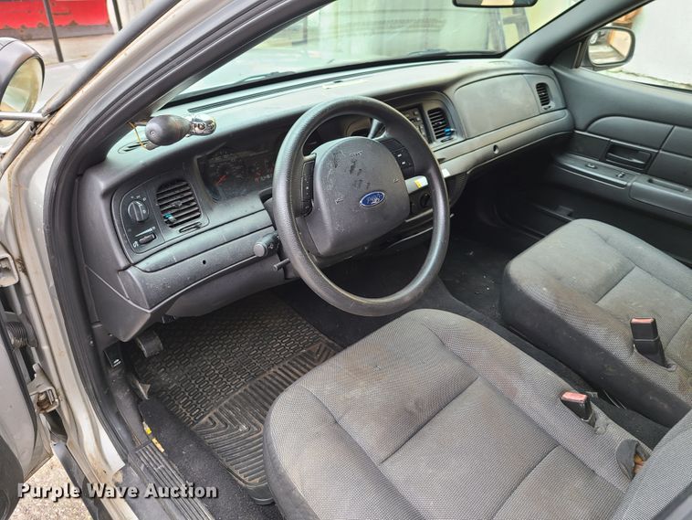 image for item GX9318 2008 Ford Crown Victoria Police Interceptor