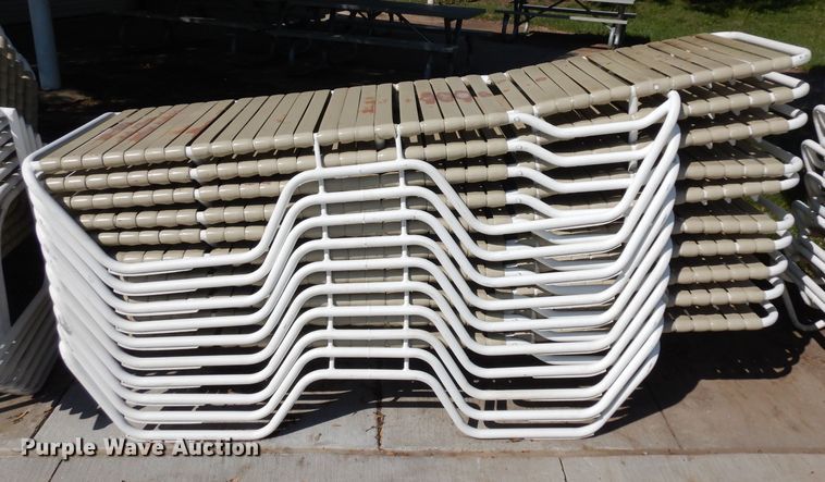 image for item HA9356 (47) pool lounge chairs