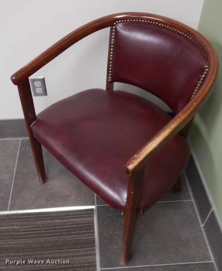 image for item HA9361 (4) chairs