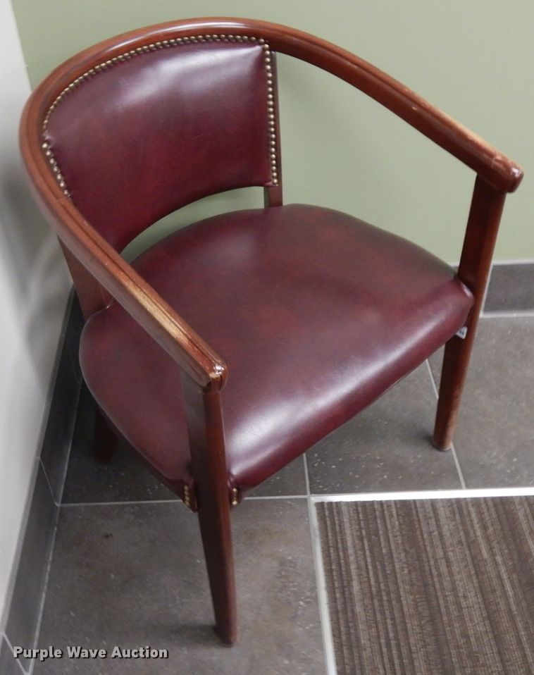 image for item HA9361 (4) chairs