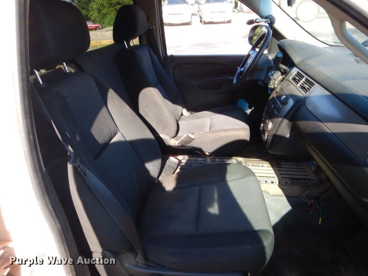 image for item HB9313 2013 Chevrolet Tahoe Police  SUV