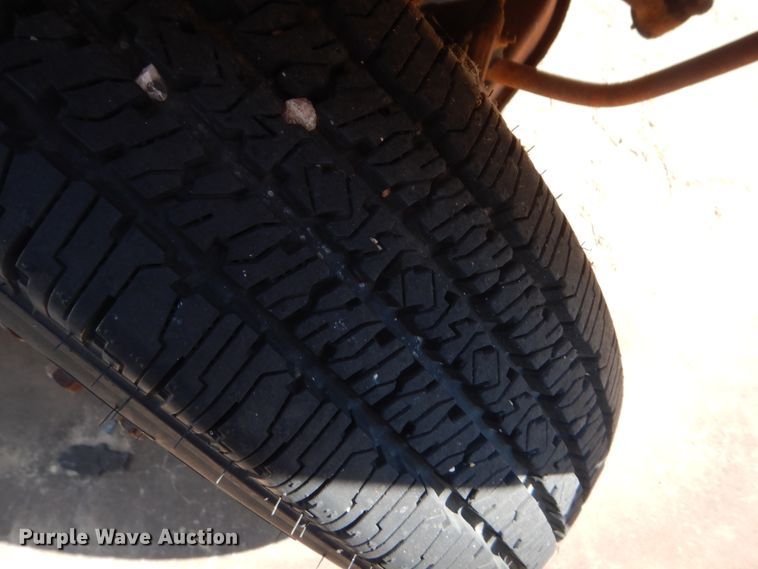 image for item HB9316 1981 Chevrolet G30  shuttle bus