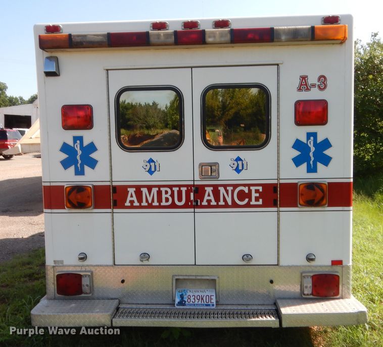 image for item HB9317 1995 Ford Econoline E350  ambulance