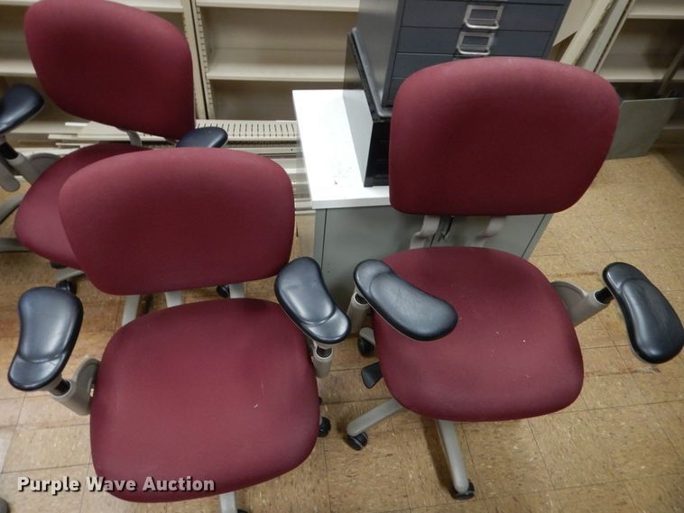 image for item HB9318 Furniture