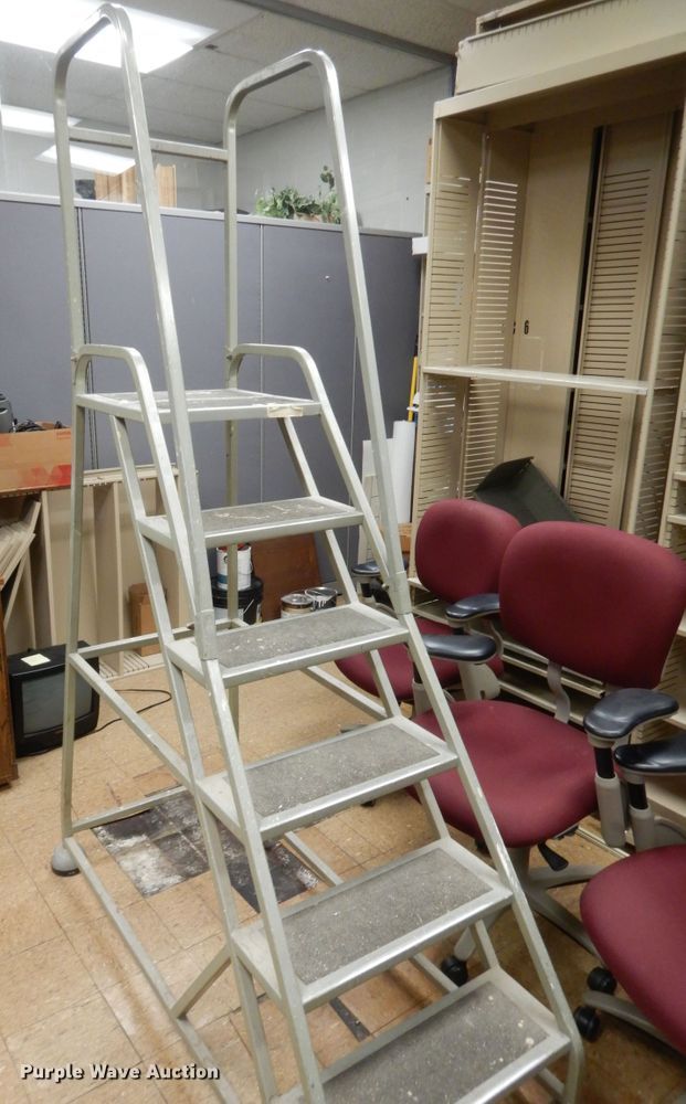 image for item HB9318 Furniture